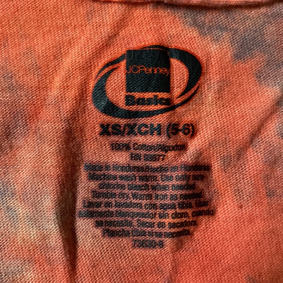 Custom tie dyed cotton t-shirt for small child - Picture 3 of 3